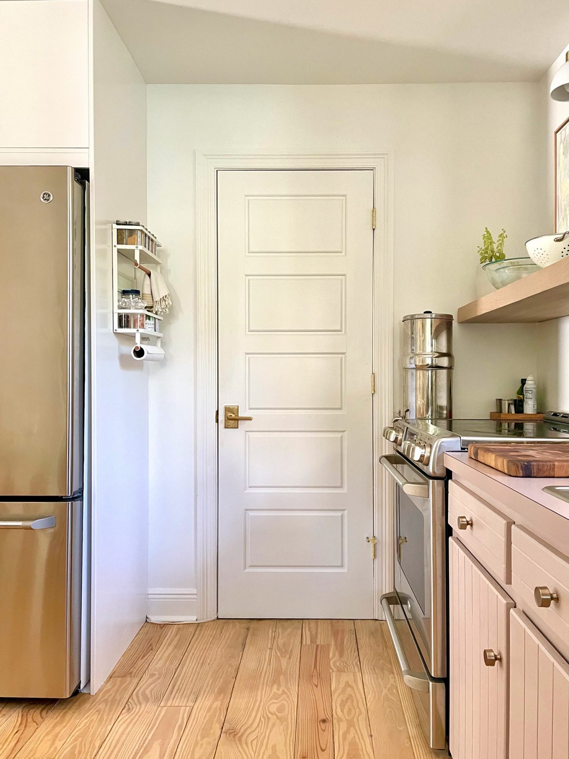 kitchen-update-utility-room-door-1152x1536.jpg